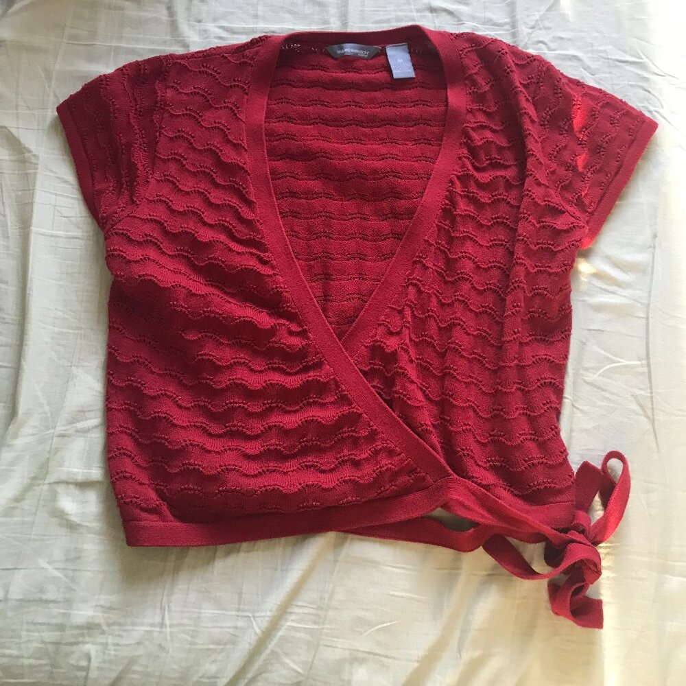 Hillard & Hanson 100% Cotton Red Eyelet Wrap Tie Top Size M